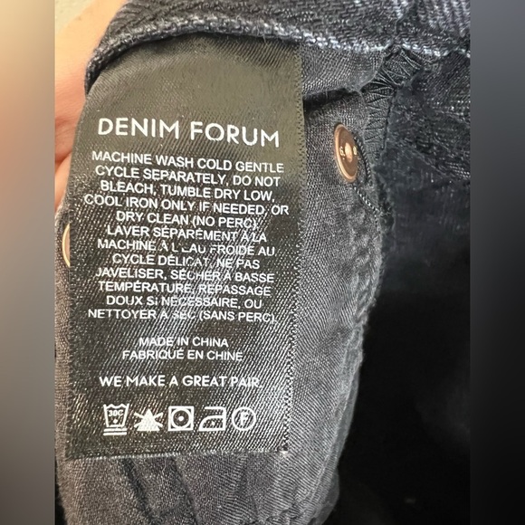 Denim Forum The Yoko Mid Thigh Short Size 24 - Picture 3 of 6